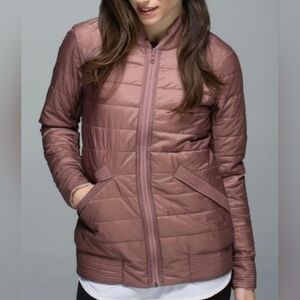 Lululemon Athletica Women's Puffer Jacket in Mauve